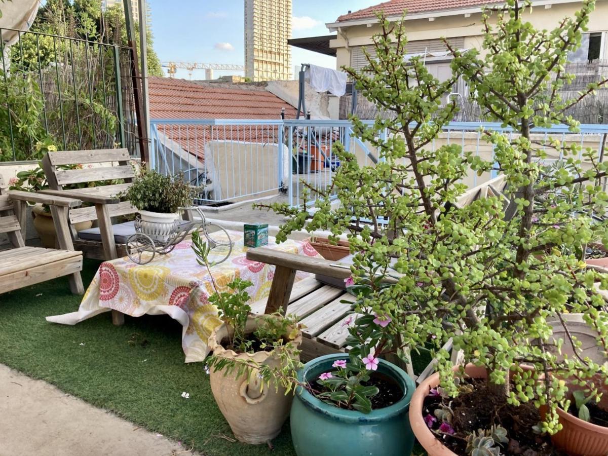 Neve Tzedek Original Style Apartments เทลอาวีฟ ภายนอก รูปภาพ