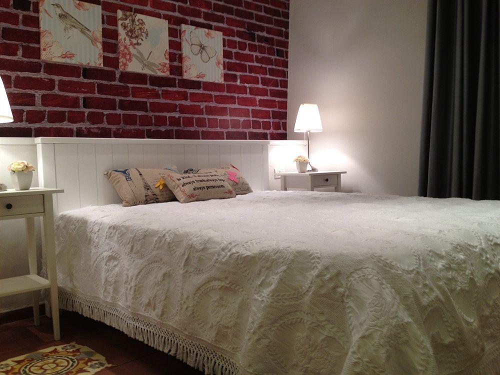 Neve Tzedek Original Style Apartments เทลอาวีฟ ภายนอก รูปภาพ