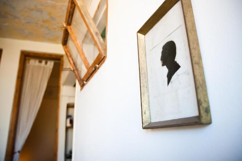 Neve Tzedek Original Style Apartments เทลอาวีฟ ภายนอก รูปภาพ