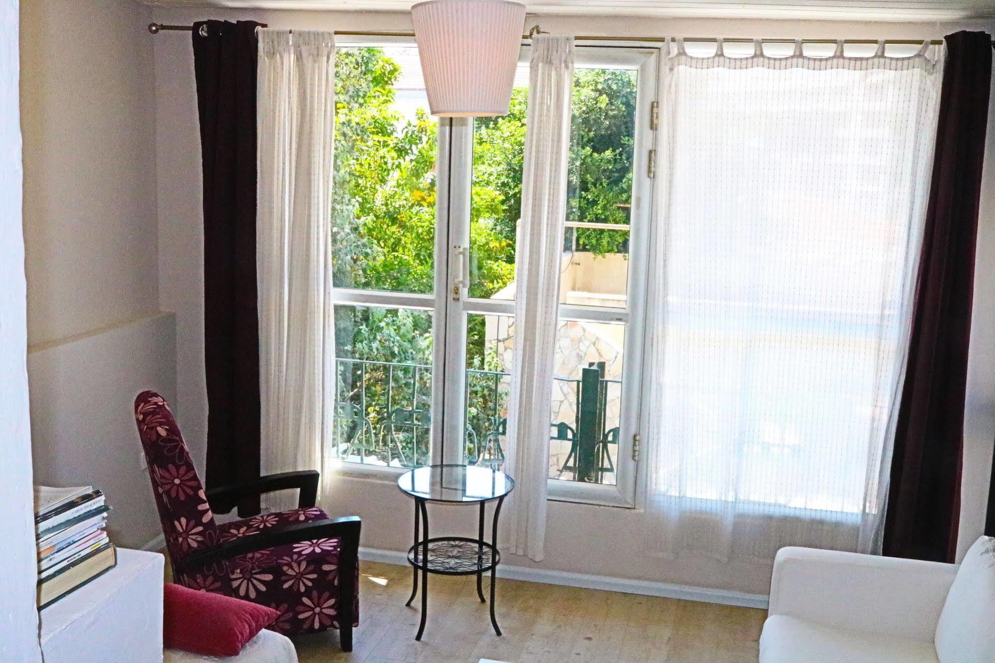 Neve Tzedek Original Style Apartments เทลอาวีฟ ภายนอก รูปภาพ